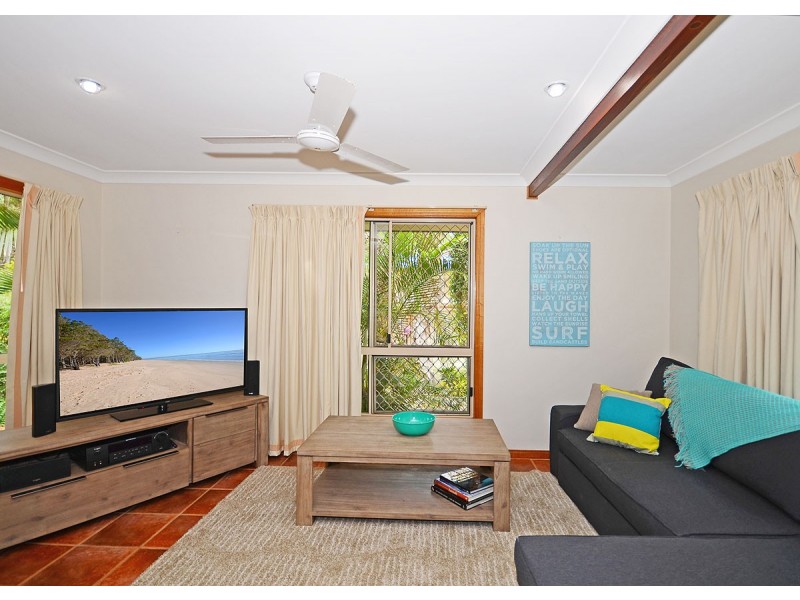 138 Kingfisher Parade, Toogoom QLD 4655