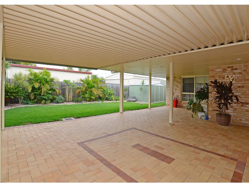 62 Wattle Street, Point Vernon QLD 4655