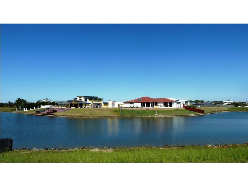 17 Bounty Circuit, Eli Waters QLD 4655