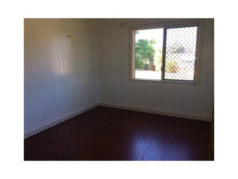 195 Long Street, Point Vernon QLD 4655