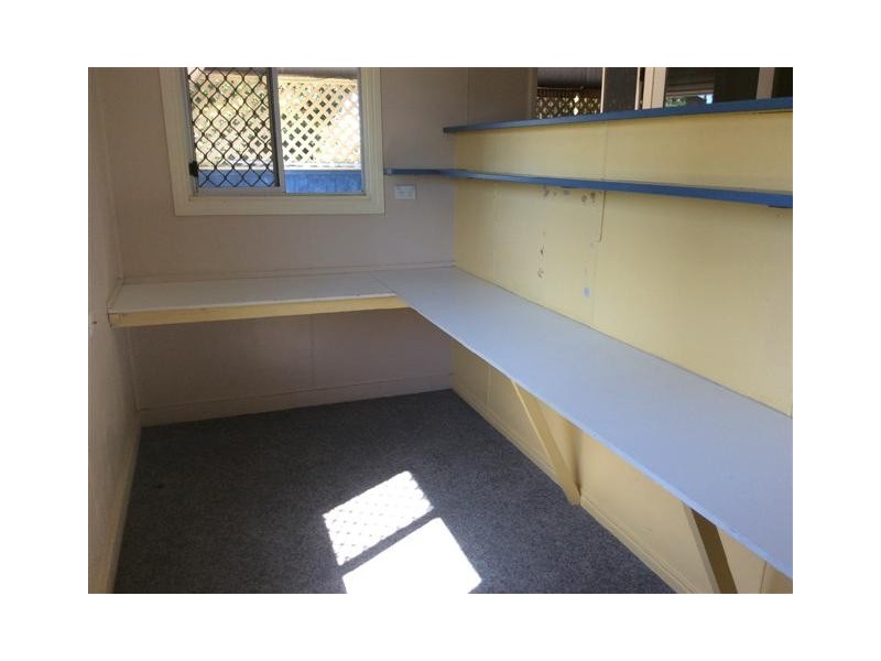 195 Long Street, Point Vernon QLD 4655
