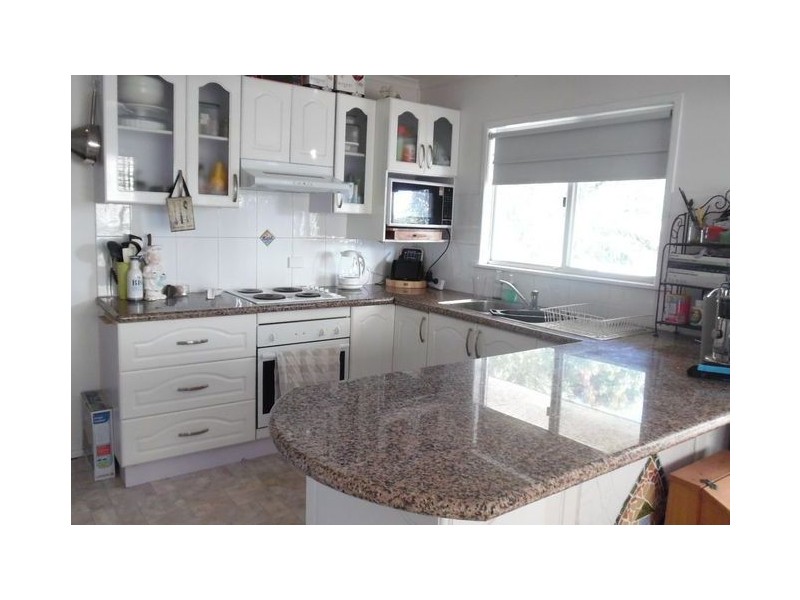 29 Cunningham Street, Torquay QLD 4655