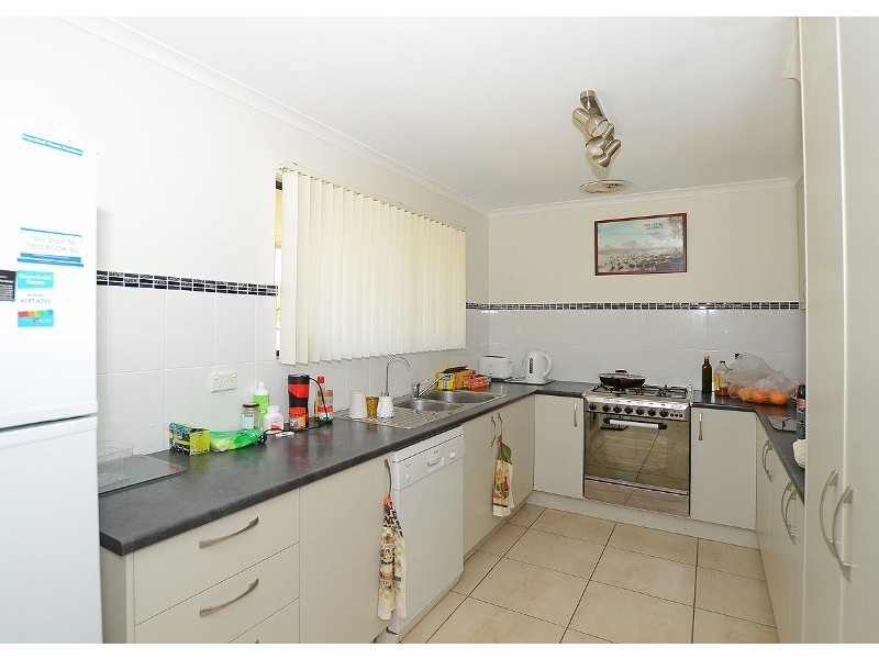 796 Boat Harbour Drive, Urangan QLD 4655