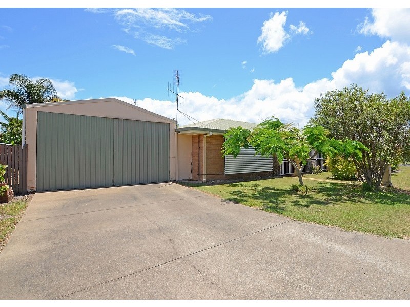 796 Boat Harbour Drive, Urangan QLD 4655