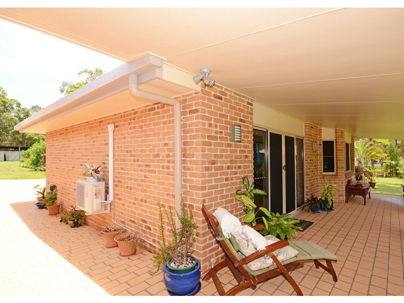 00 Shore Rd, Urangan QLD 4655