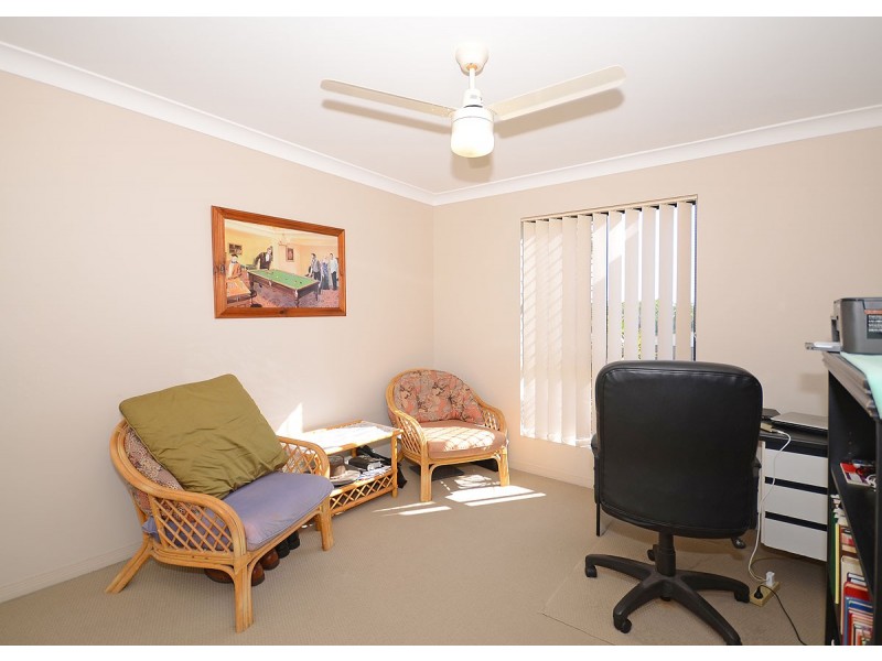 12 Parklink Avenue West, Wondunna QLD 4655