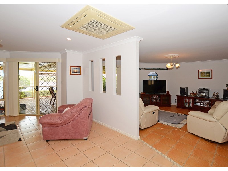 20 Spoonbill Way, Eli Waters QLD 4655