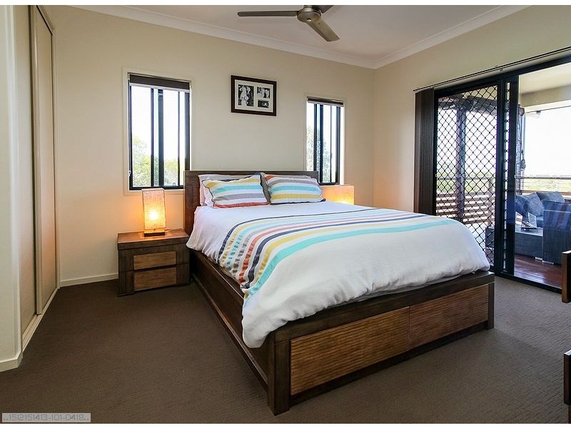 10 Sunad Court, Nikenbah QLD 4655