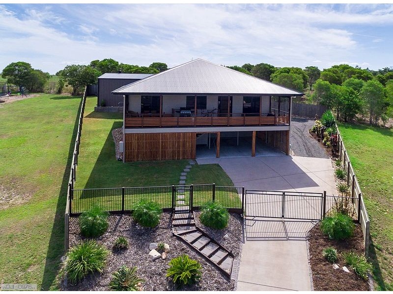 10 Sunad Court, Nikenbah QLD 4655