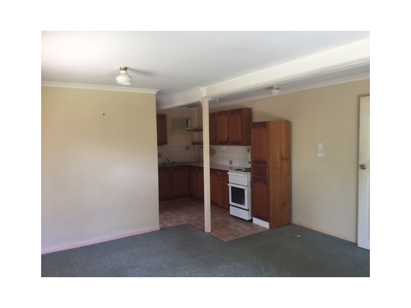 9 Shelley Street, Scarness QLD 4655