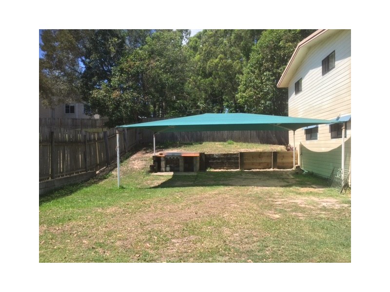 9 Shelley Street, Scarness QLD 4655