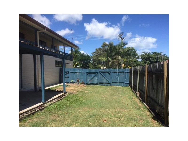 9 Shelley Street, Scarness QLD 4655