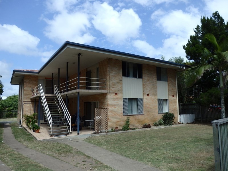 379 Esplanade, Scarness QLD 4655