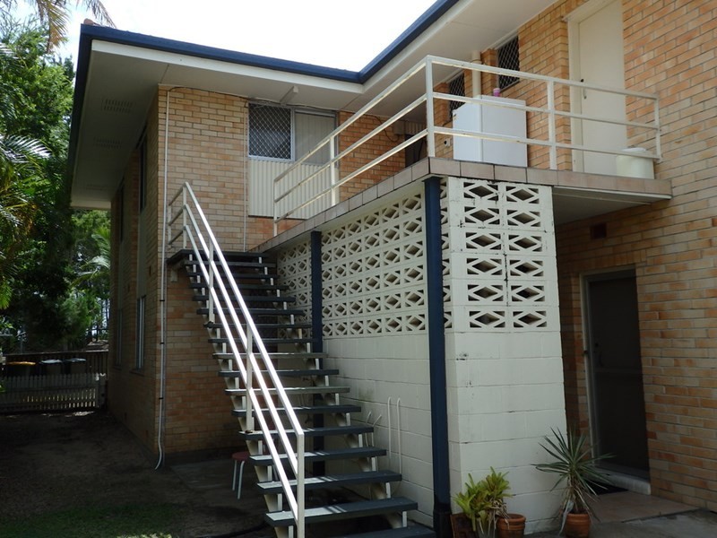 379 Esplanade, Scarness QLD 4655