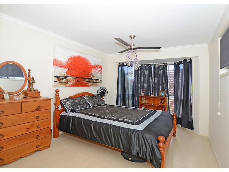 18 Spoonbill Way, Eli Waters QLD 4655