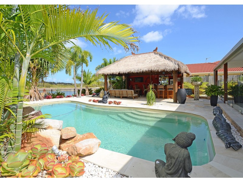 18 Spoonbill Way, Eli Waters QLD 4655