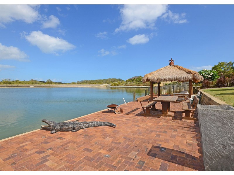 18 Spoonbill Way, Eli Waters QLD 4655