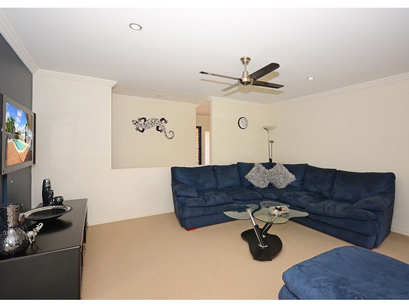 37 Pembridge Circuit, Urraween QLD 4655