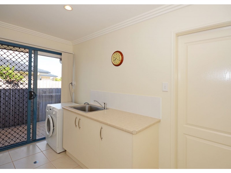 37 Pembridge Circuit, Urraween QLD 4655