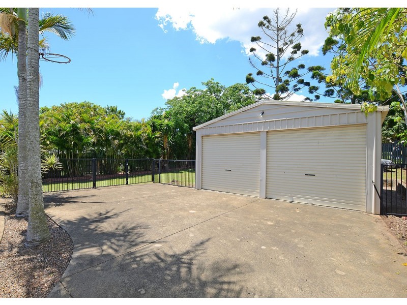 14 Johnston Boulevard, Urraween QLD 4655
