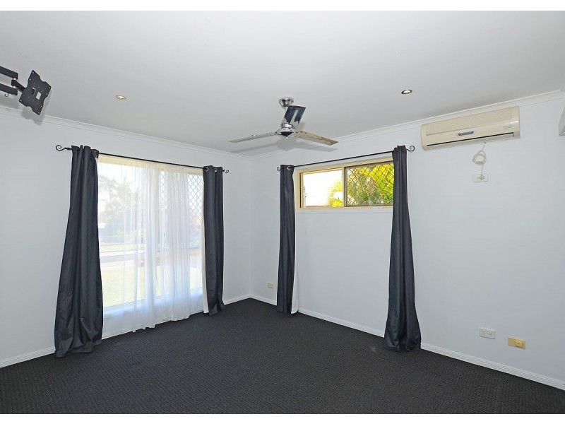 14 Johnston Boulevard, Urraween QLD 4655