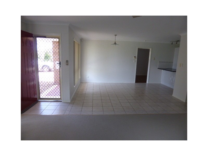 35 Thornbill Drive, Eli Waters QLD 4655