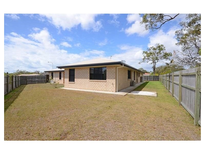 9 Border Court, Torquay QLD 4655