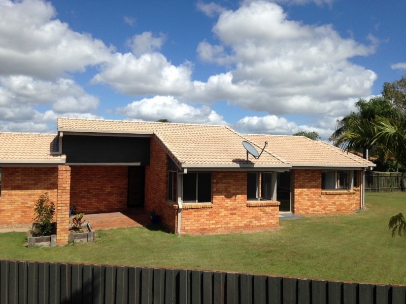 9 Phoenix Court, Kawungan QLD 4655