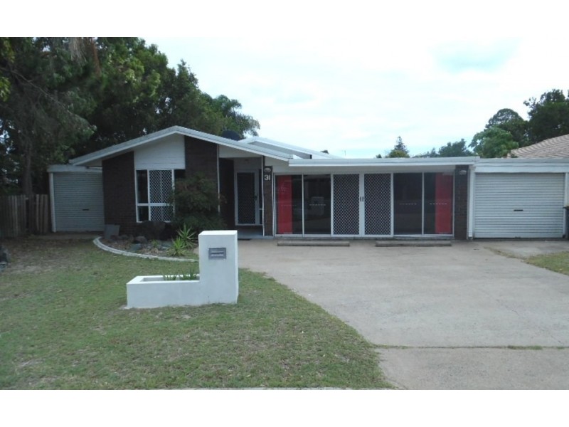 31 Christine Avenue, Torquay QLD 4655
