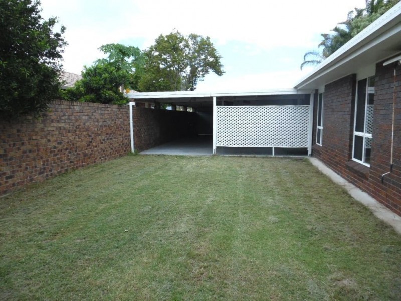 31 Christine Avenue, Torquay QLD 4655