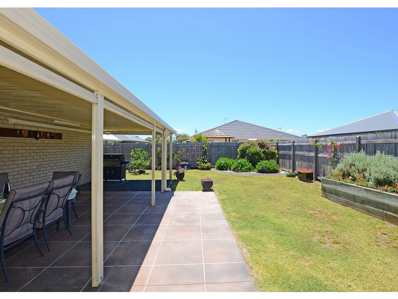 4 Alison Drive, Torquay QLD 4655