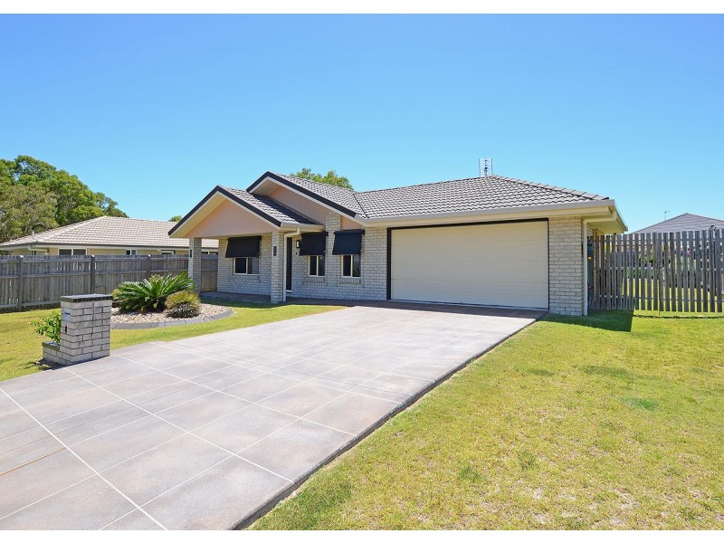 4 Alison Drive, Torquay QLD 4655
