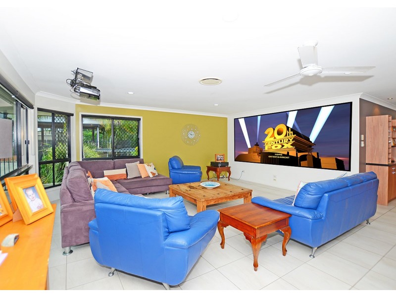 6 Rosedale Drive, Wondunna QLD 4655