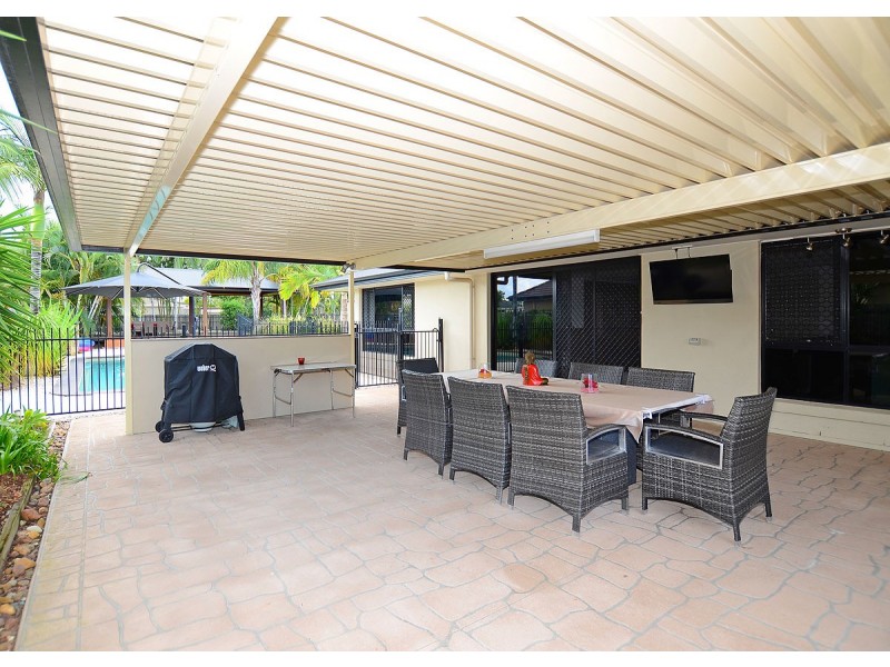 6 Rosedale Drive, Wondunna QLD 4655