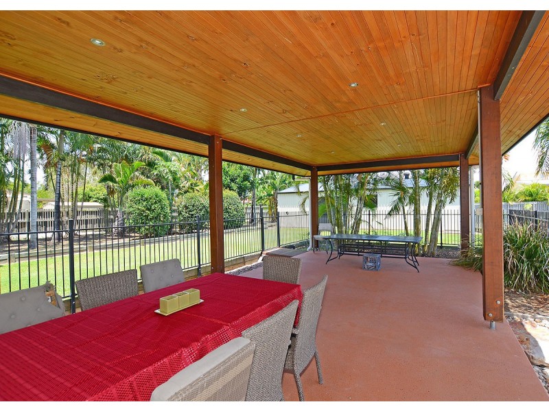 6 Rosedale Drive, Wondunna QLD 4655