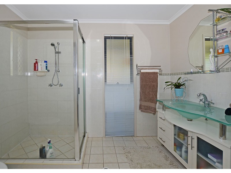 13 Cockatiel Court, Dundowran Beach QLD 4655