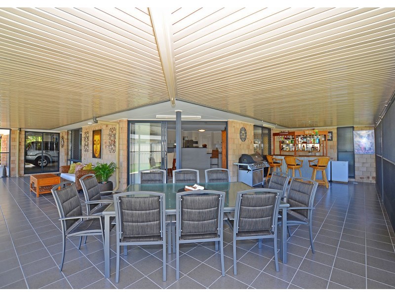 13 Cockatiel Court, Dundowran Beach QLD 4655