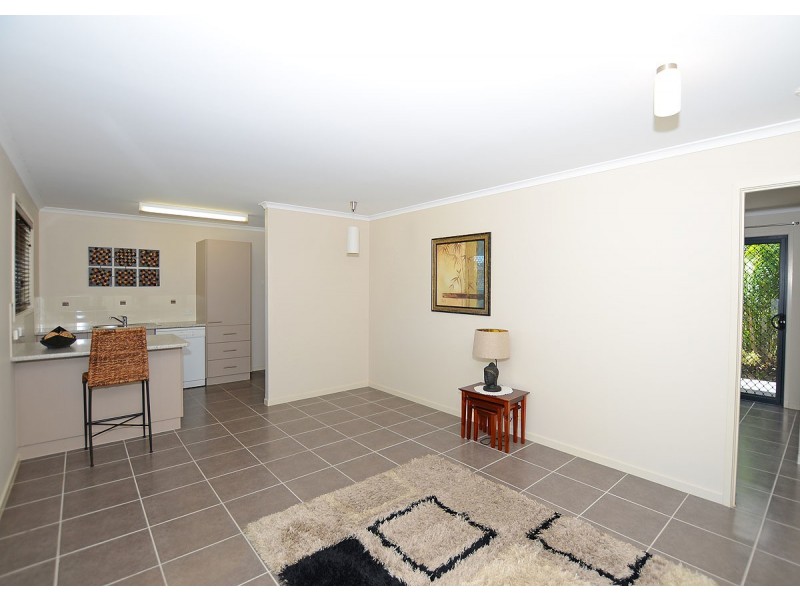 13 Cockatiel Court, Dundowran Beach QLD 4655