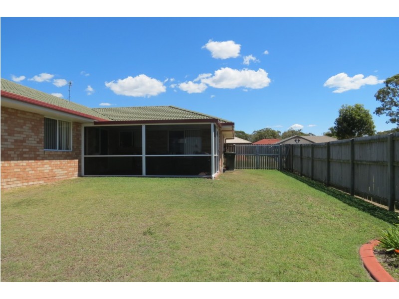 3 Ruddiman Court, Torquay QLD 4655