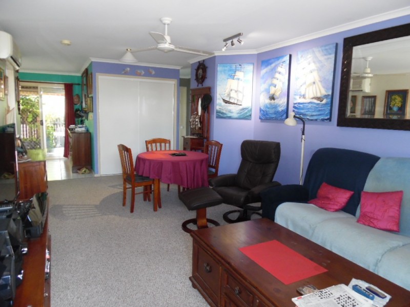 1/29 Neils Street, Pialba QLD 4655