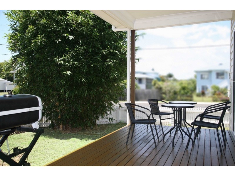 188 Cypress Street, Urangan QLD 4655