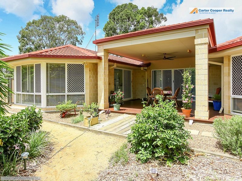 39 Senorita Parade, Urangan QLD 4655
