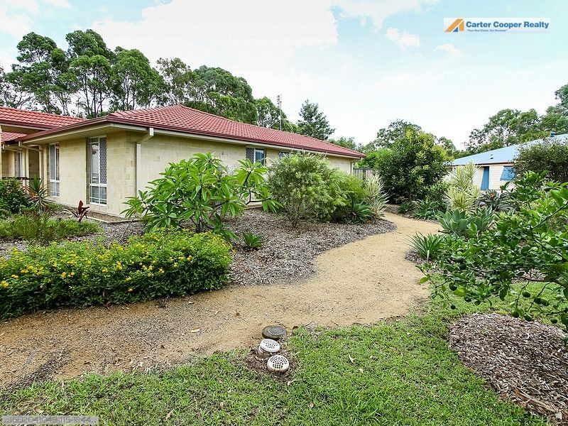 39 Senorita Parade, Urangan QLD 4655