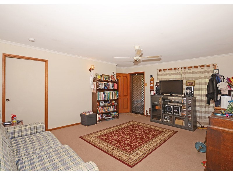 44 Haydn Drive, Kawungan QLD 4655