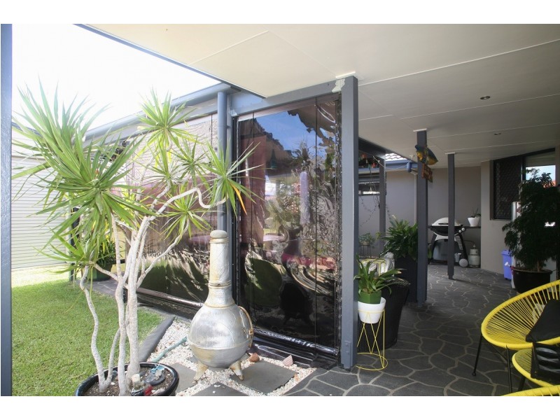 8 Surrey Court, Kawungan QLD 4655