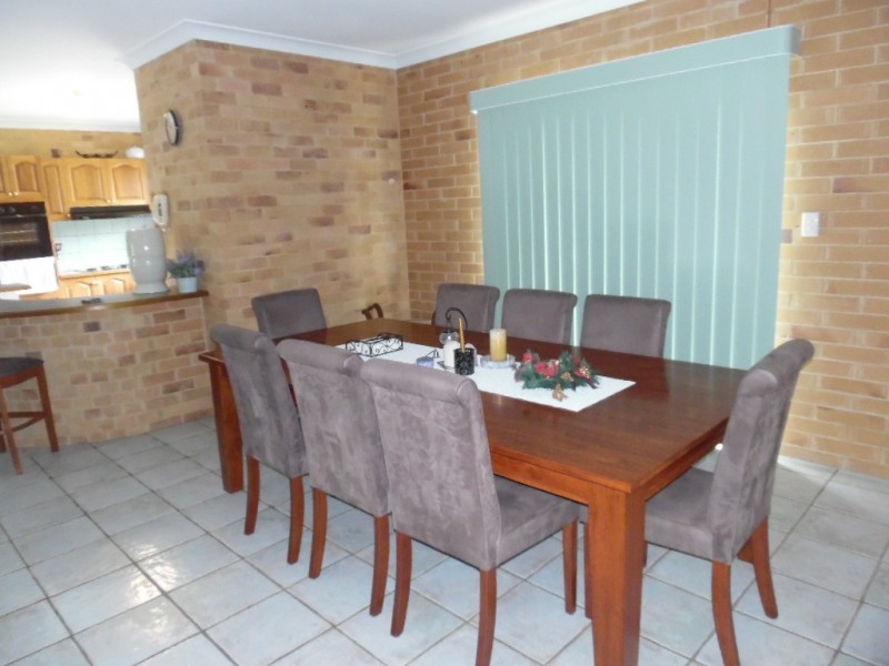 190 Elizabeth Street, Urangan QLD 4655