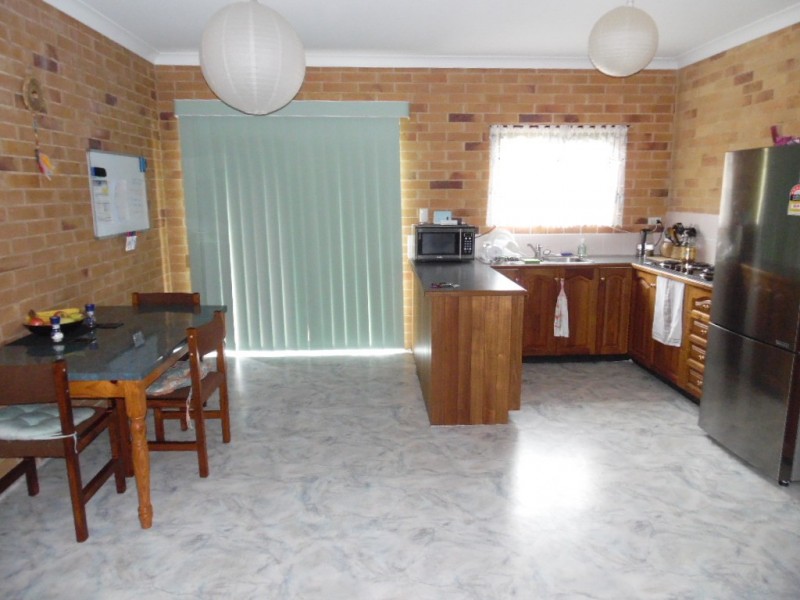 190 Elizabeth Street, Urangan QLD 4655