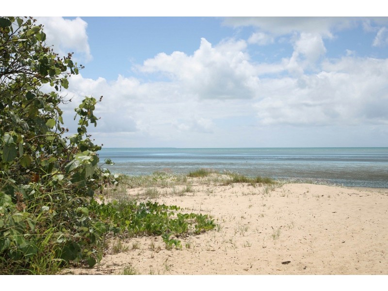 9 Waters Edge Drive, Craignish QLD 4655
