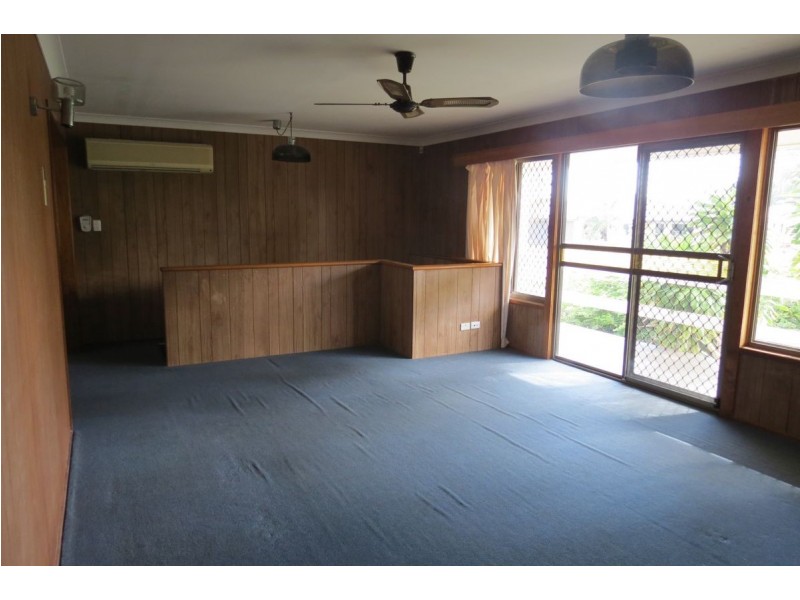 73 Corfield Street, Point Vernon QLD 4655