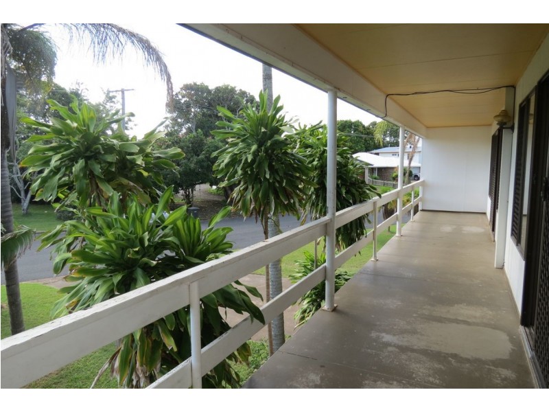 73 Corfield Street, Point Vernon QLD 4655